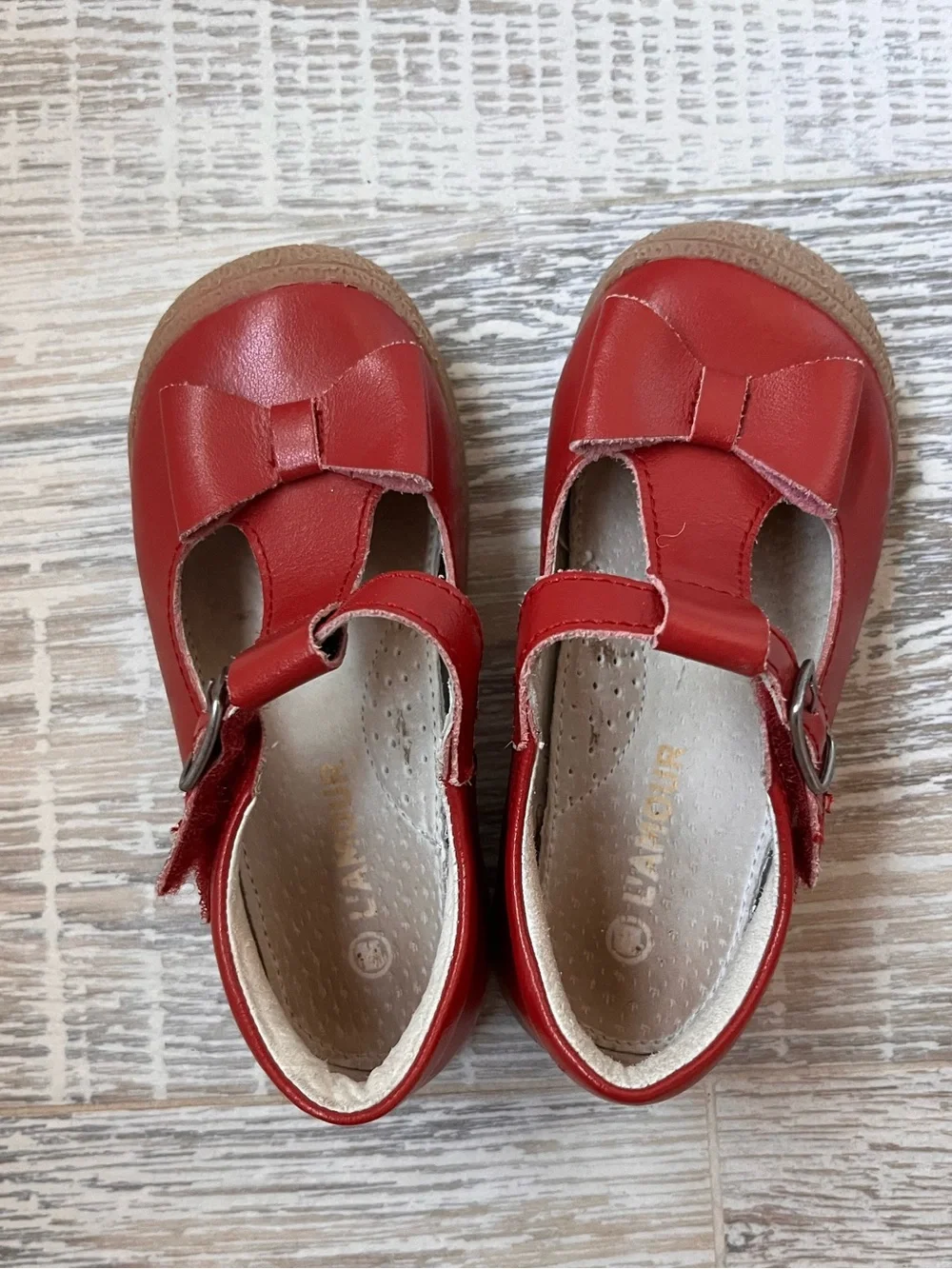 L’Amour Kids Red T-Strap Velcro Leather Shoes with Bow Accent Size 9